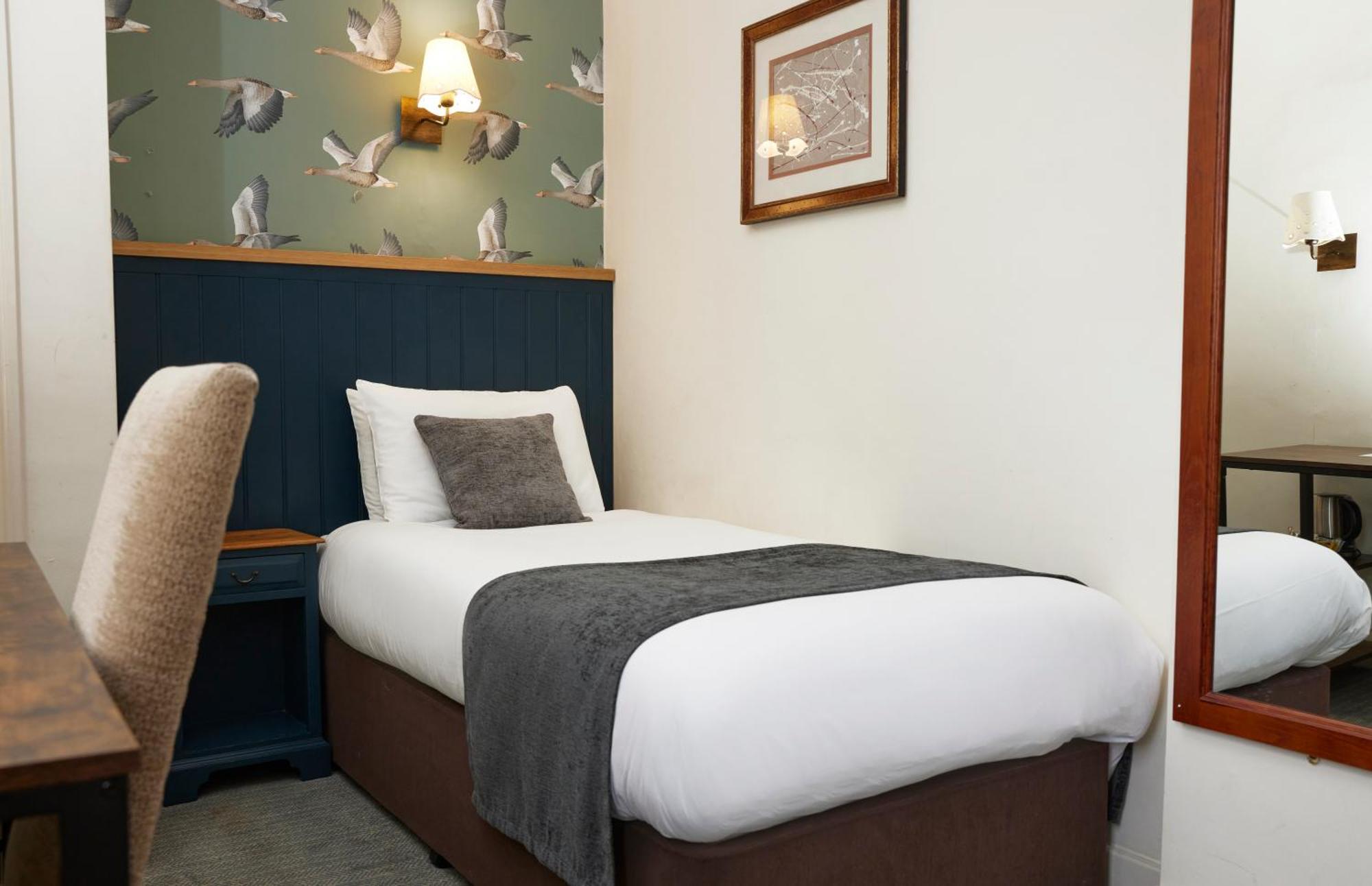 Bull Hotel By Greene King Inns Long Melford Εξωτερικό φωτογραφία